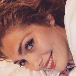 Meet your Posher, Makayla